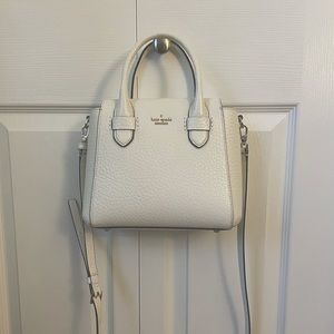 Like new Kate Spade white leather shoulder bag